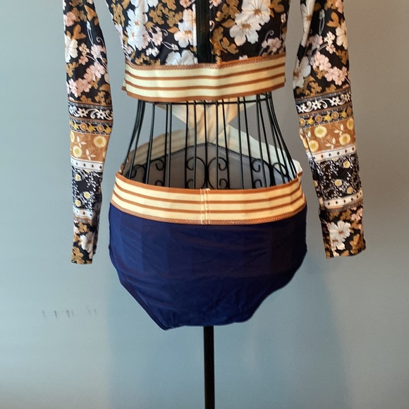 NWOT Black Blue Gold & White Floral One-Piece Bathing Suit - Picture 8 of 10